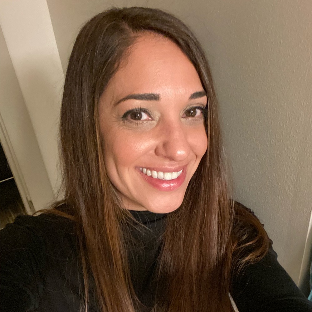 Meet your Posher, Rebecca